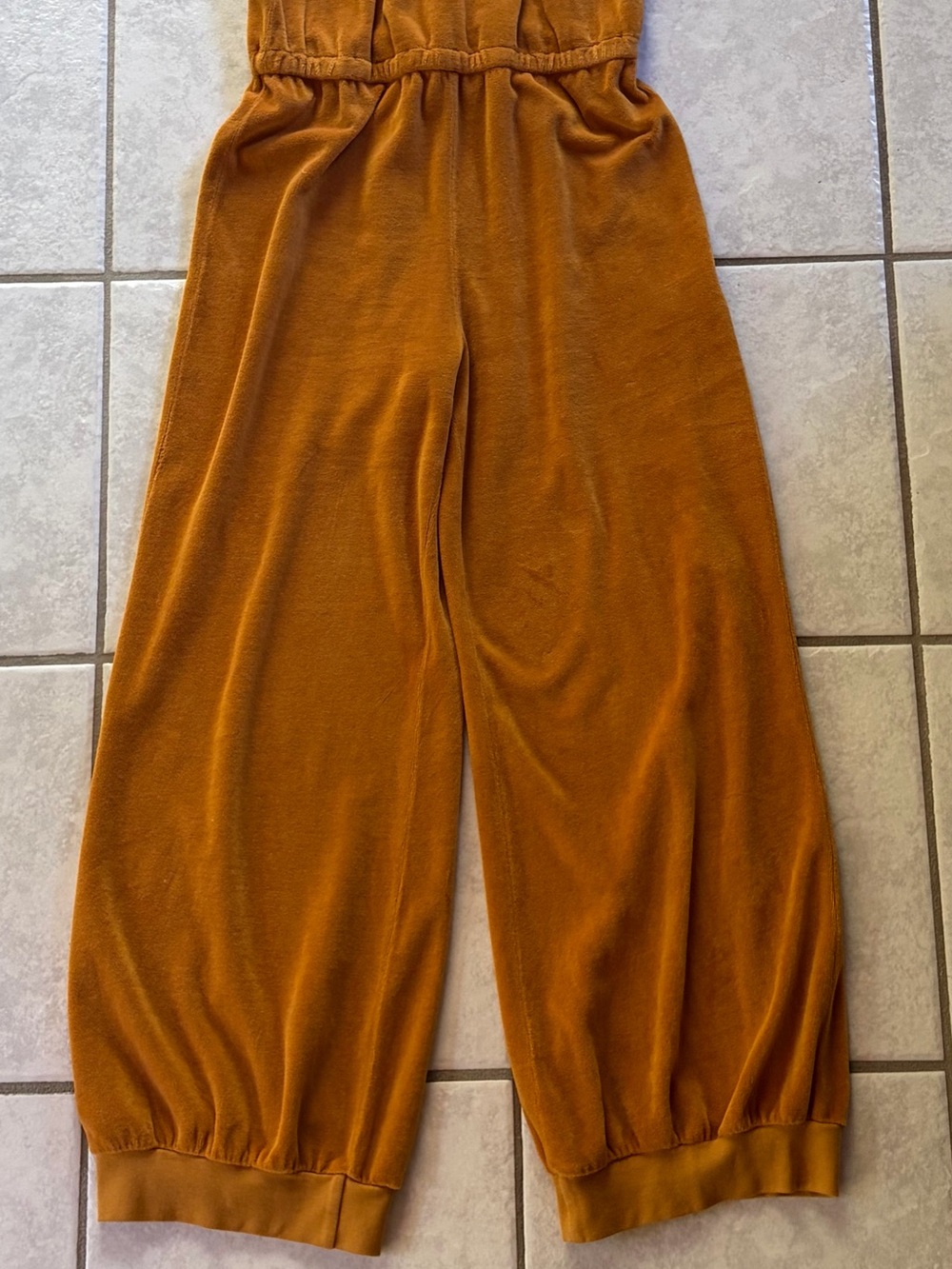 EUC Suzie Kondi Giorgi Velour Buckthorn tank jumpsuit size xs - Picture 2 of 5
